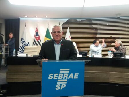 Prefeitura de Itararé (SP) assina convênio com o Sebrae-SP Prefeitura de Itararé (SP) assina convênio com o Sebrae-SP