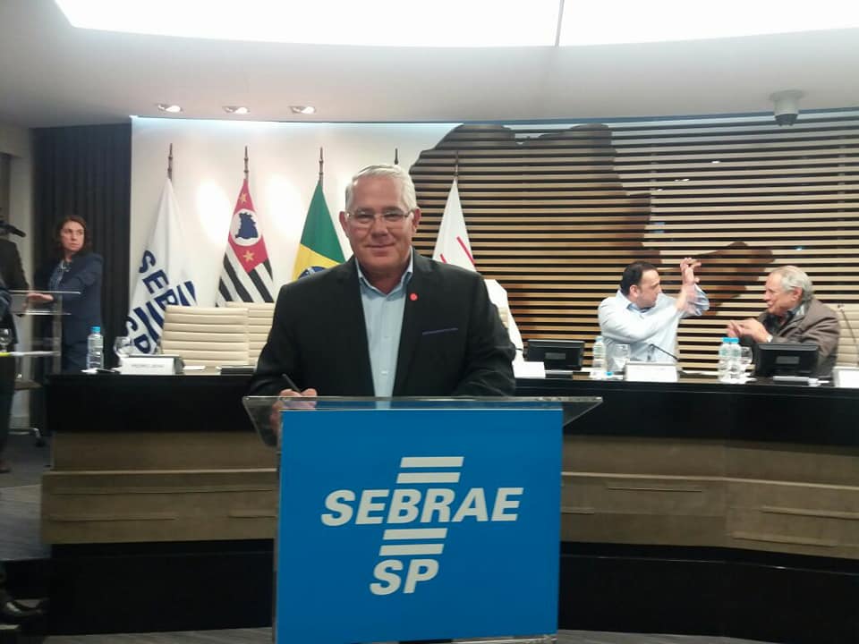 Prefeitura de Itararé (SP) assina convênio com o Sebrae-SP Prefeitura de Itararé (SP) assina convênio com o Sebrae-SP
