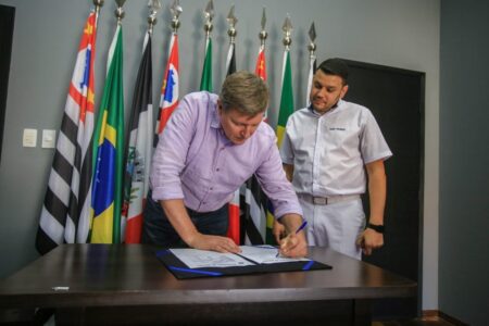 Prefeitura de Itararé (SP) assina nova parceria para o Programa Clube de Desconto do Servidor