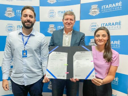 Prefeitura de Itararé (SP) assina novas parcerias para o Programa Clube de Descontos do Servidor