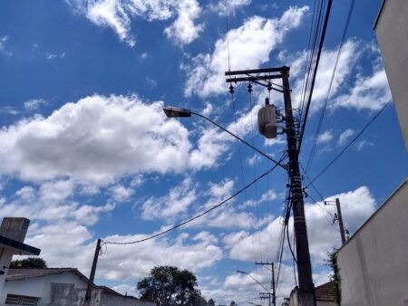 Prefeitura de Itararé (SP) disponibiliza 0800 para serviço de iluminação pública Prefeitura de Itararé (SP) disponibiliza 0800 para serviço de iluminação pública