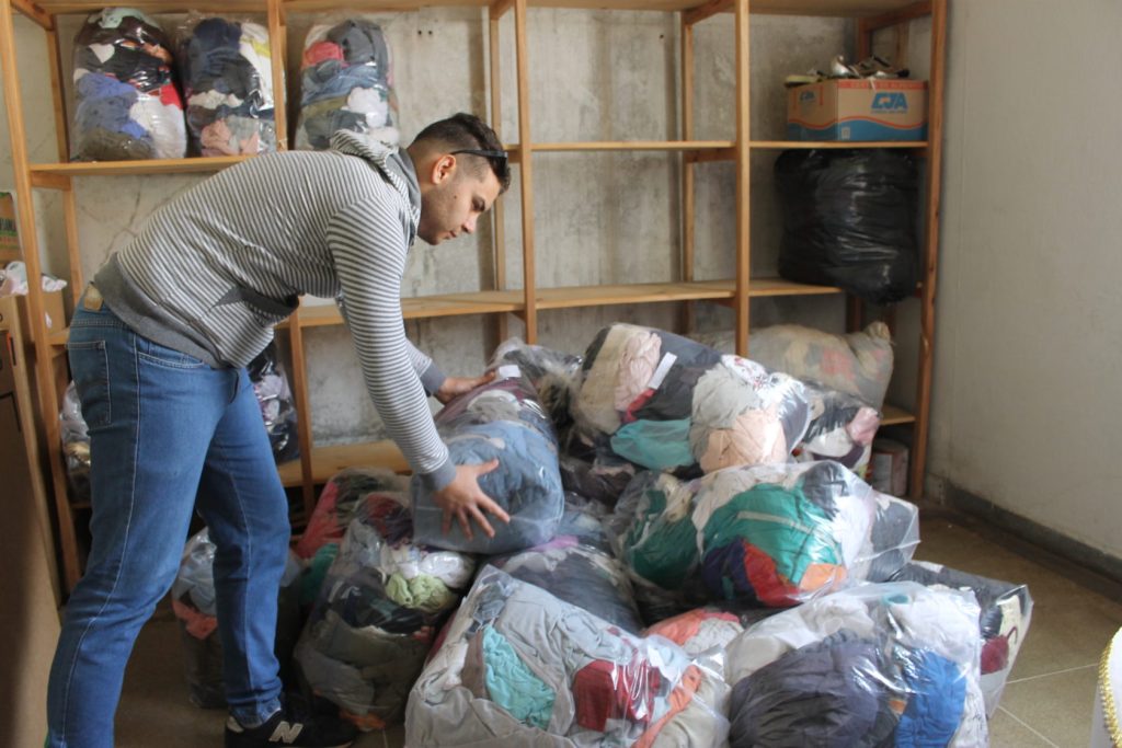 Prefeitura de Itararé (SP) doa mais de mil peças de roupas à população acometida por tragédia em Sengés (PR)