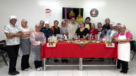 Prefeitura de Itararé (SP) e parceiros encerram curso de panetones e doces natalinos com incentivo à geração de renda para o fim de ano