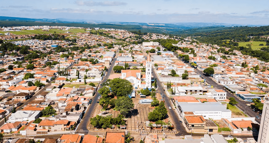 Prefeitura de Itararé (SP) firma parceria com Sebrae para impulsionar o desenvolvimento local Prefeitura de Itararé (SP) firma parceria com Sebrae para impulsionar o desenvolvimento local