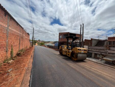 Prefeitura de Itararé (SP) inicia pavimentação no Jardim São Paulo
