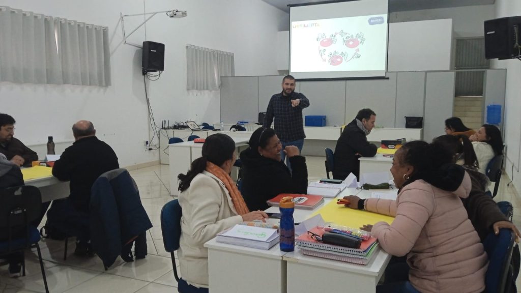Prefeitura de Itararé (SP) investe em capacitação para Alfabetização Matemática e Educação Financeira