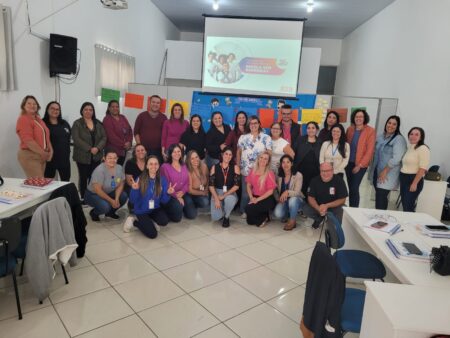 Prefeitura de Itararé (SP) promove formação sobre educação inclusiva em parceria com o SESI Prefeitura de Itararé (SP) promove formação sobre educação inclusiva em parceria com o SESI