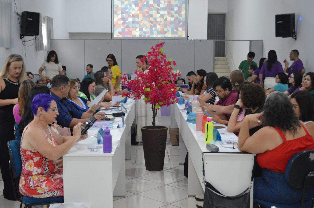 Prefeitura de Itararé (SP) promove reuniões de planejamento pedagógico para o ano letivo de 2026