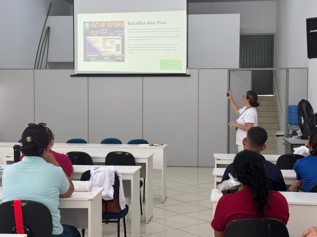 Prefeitura de Itararé (SP) realiza curso de sutura para enfermeiros