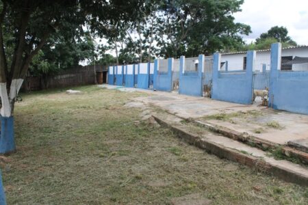 Prefeitura de Itararé (SP) realiza limpeza na Unipa Prefeitura de Itararé (SP) realiza limpeza na Unipa