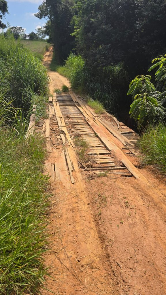 Prefeitura de Itararé (SP) realiza vistoria técnica em pontes da zona rural e interdita Ponte do Capanga, no bairro dos Ferreira
