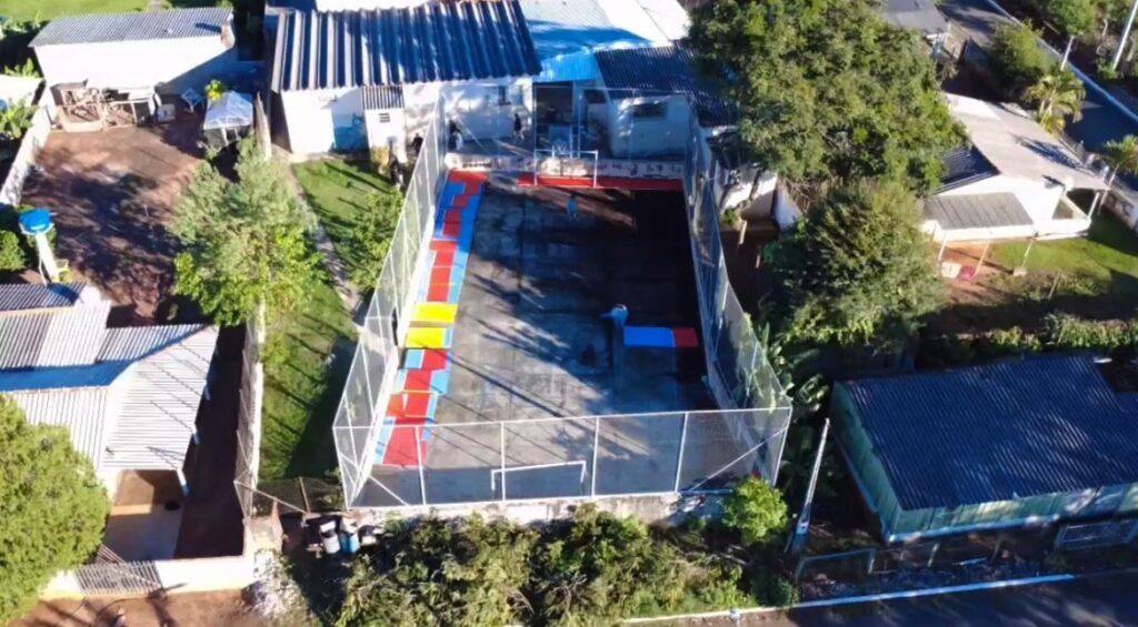 Prefeitura inicia obra de cobertura da quadra da Escola Municipal do Campo “Professora Alice Fonseca Braga” Prefeitura inicia obra de cobertura da quadra da Escola Municipal do Campo “Professora Alice Fonseca Braga”