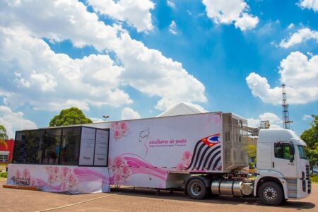 Prefeitura traz à cidade carreta do programa Mulheres de Peito Entrega de Carreta Mulheres de Peito, São Paulo.