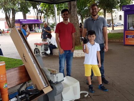Projeto ‘E-lixo’ recolhe meia tonelada de equipamentos em Itararé (SP) Projeto ‘E-lixo’ recolhe meia tonelada de equipamentos em Itararé (SP)