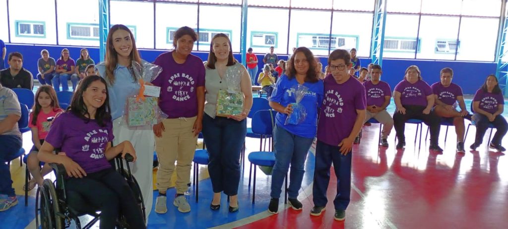 Saúde de Itararé (SP) promove encontro sobre inclusão, atendimento humanizado e prevenção ao suicídio na APAE