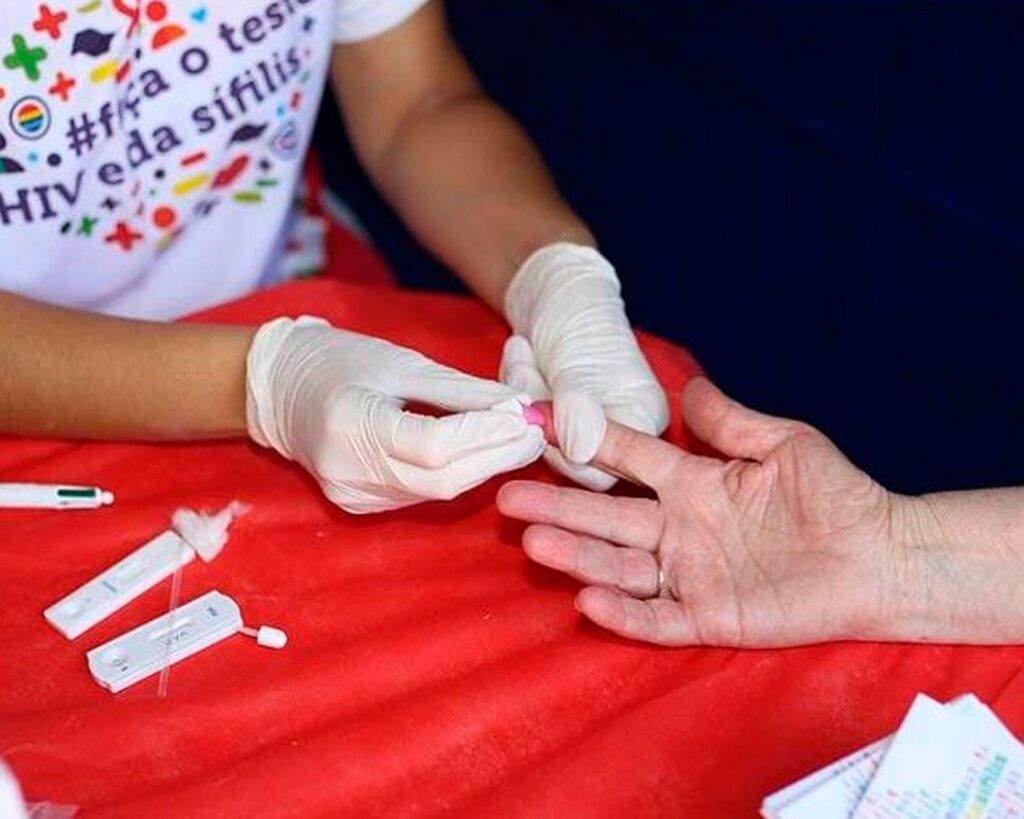 Saúde Presente no Carnaval: Prefeitura realiza ação de prevenção e conscientização na Praça