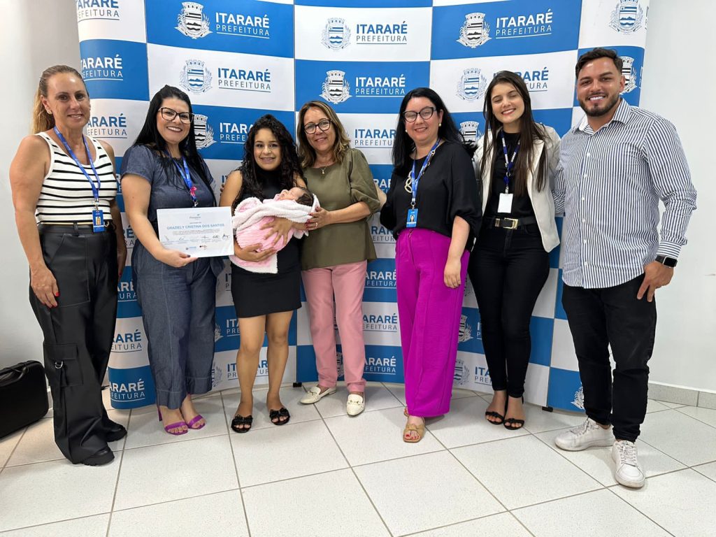 Secretaria Municipal de Desenvolvimento Social realiza formatura da terceira etapa do Prospera Família