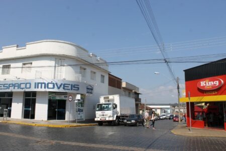 Visando melhorar o fluxo de veículos, Prefeitura de Itararé anuncia novidades Visando melhorar o fluxo de veículos, Prefeitura de Itararé anuncia novidades