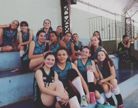 Vôlei feminino de Itararé vence festival da Liga Sorocabana
