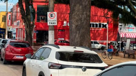 Itararé reorganiza pontos oficiais de táxi e cria oito novas vagas